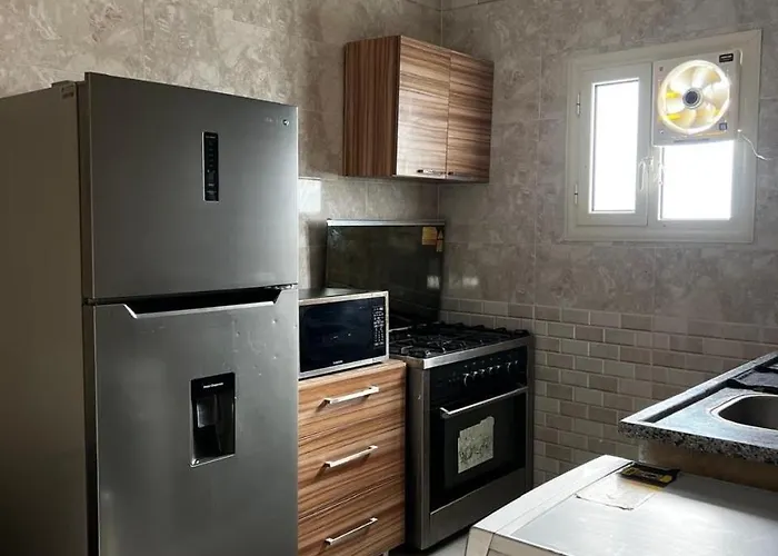 Modern & Charming 2br - Navy House * دهب